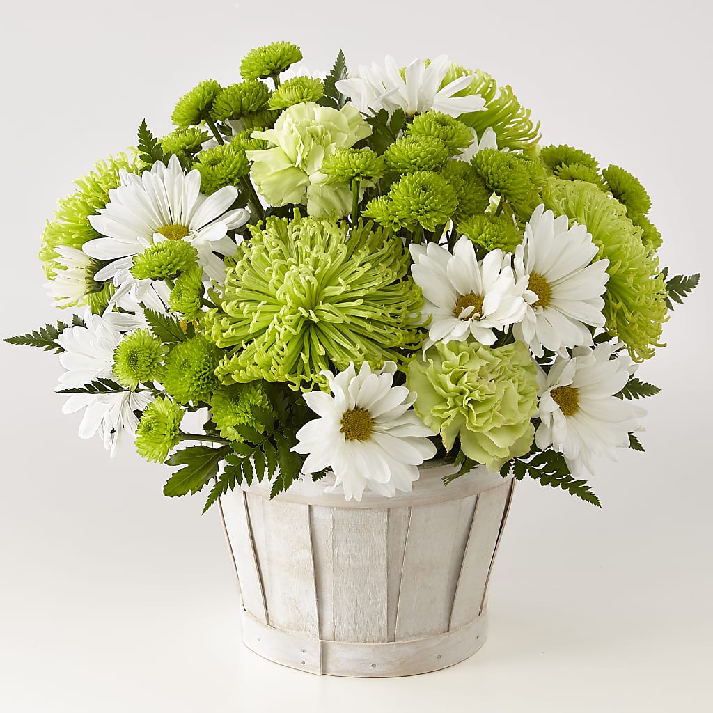 Lucky Charm Basket (Standard) – MC INERNEY'S FLOWER SHOP & GREENHOUSE, Middletown CT