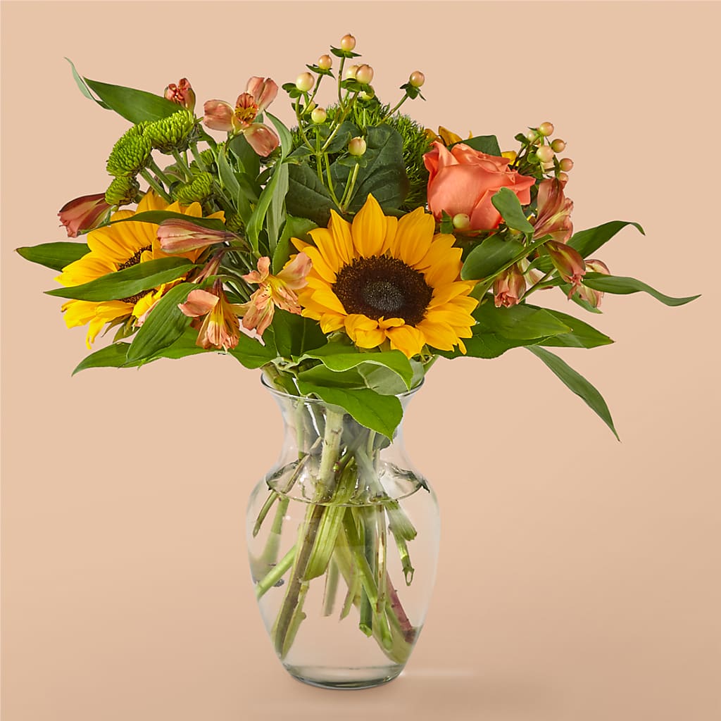 Goldie Bouquet – MC INERNEY'S FLOWER SHOP & GREENHOUSE, Middletown CT