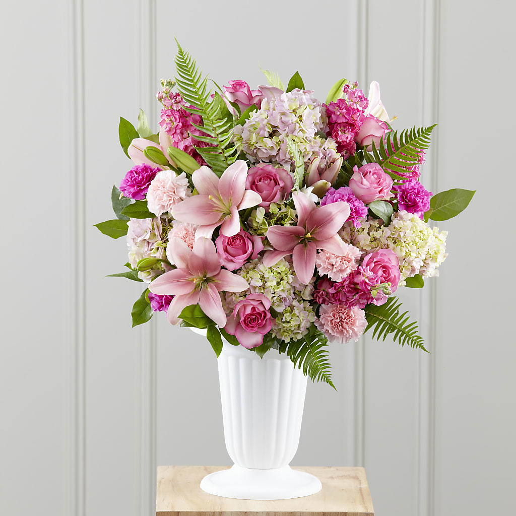 Never-Ending Love Arrangement – MC INERNEY'S FLOWER SHOP & GREENHOUSE, Middletown CT