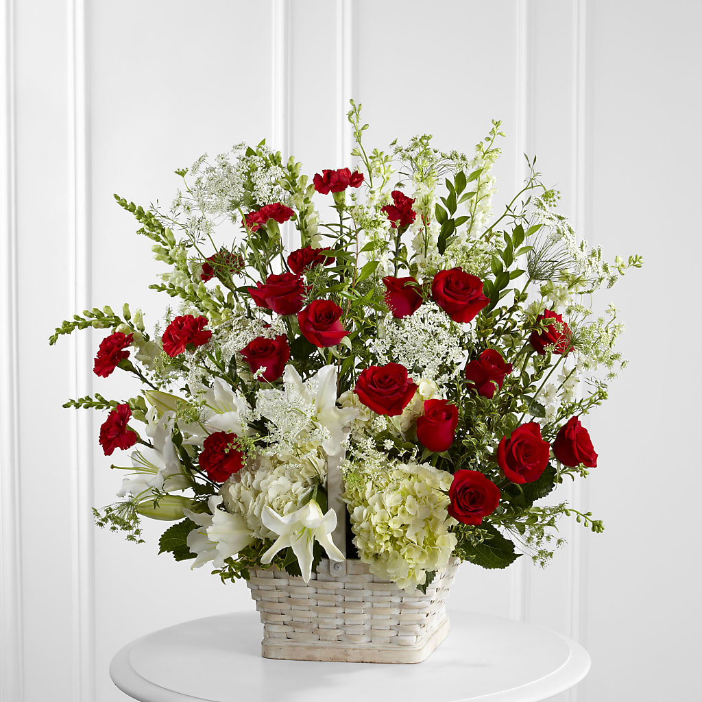 In Loving Memory Arrangement – MC INERNEY'S FLOWER SHOP & GREENHOUSE, Middletown CT
