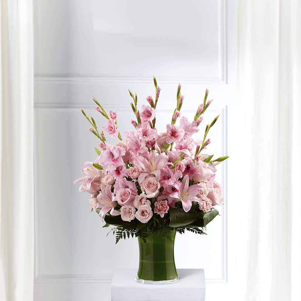 Lovely Tribute Bouquet – MC INERNEY'S FLOWER SHOP & GREENHOUSE, Middletown CT