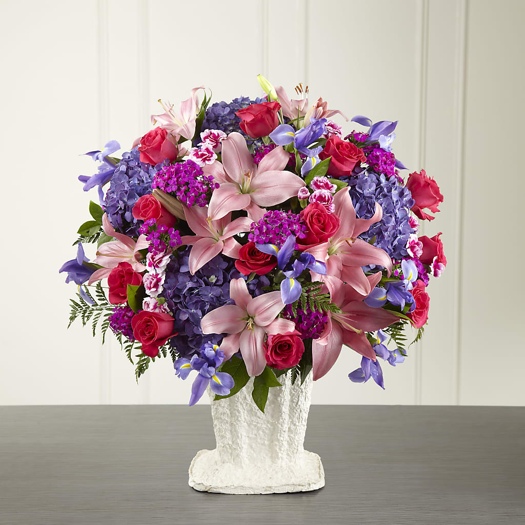 We Fondly Remember Arrangement – MC INERNEY'S FLOWER SHOP & GREENHOUSE, Middletown CT