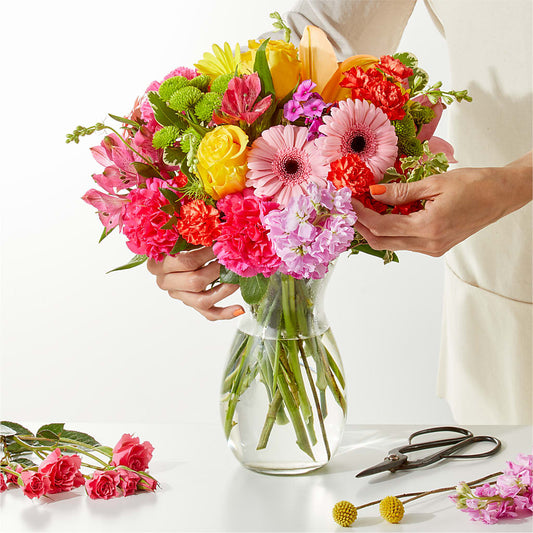 Cue the Confetti - A Florist Original – MC INERNEY'S FLOWER SHOP & GREENHOUSE, Middletown CT