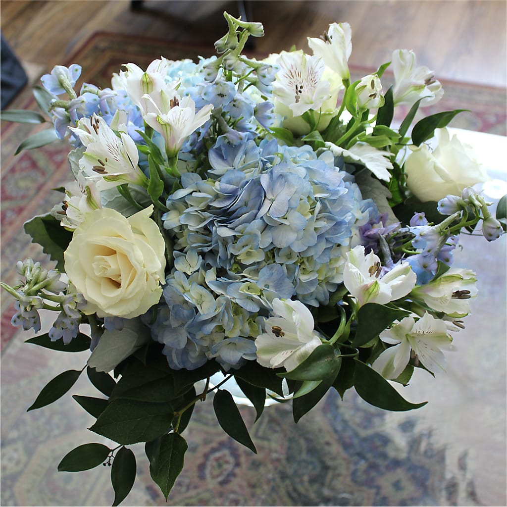 Clear Skies Bouquet – MC INERNEY'S FLOWER SHOP & GREENHOUSE, Middletown CT