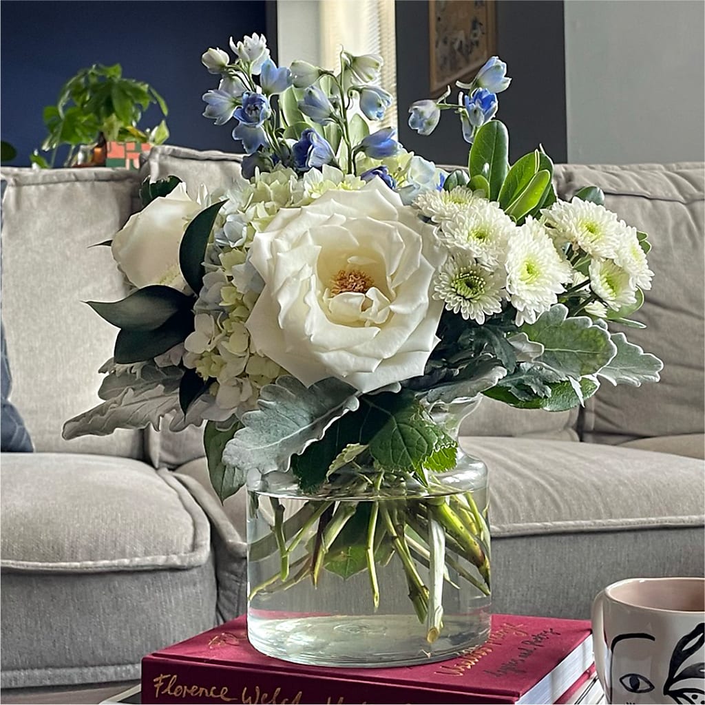 Clear Skies Bouquet – MC INERNEY'S FLOWER SHOP & GREENHOUSE, Middletown CT